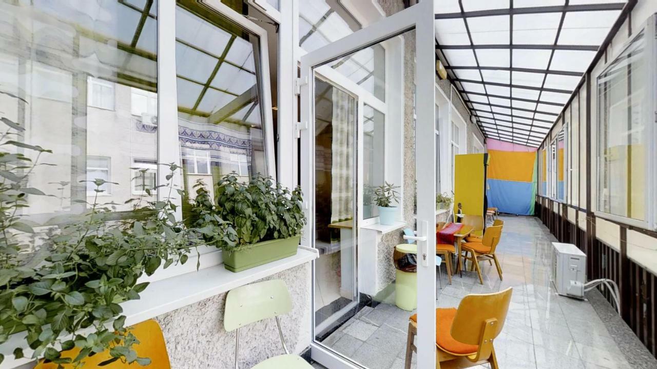 Press Hostel Warsaw Exterior photo